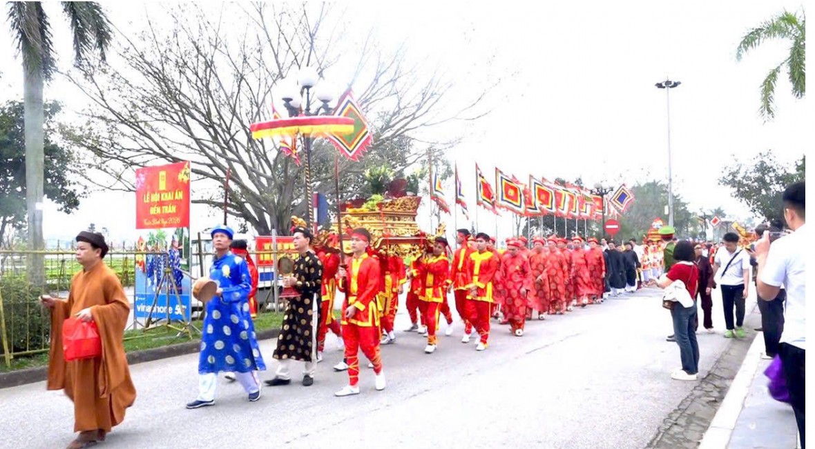 Lễ hội Đền Trần 2026: Trang trọng nghi lễ “Rước Nước, tế Cá” tri ân nguồn cội
