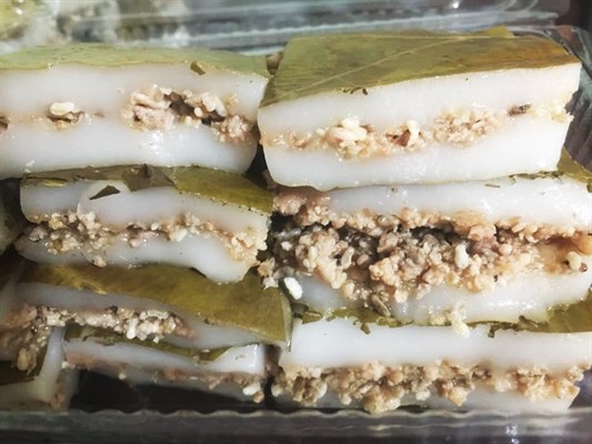 D&ugrave; kh&ocirc;ng c&oacute; h&igrave;nh thức bắt mắt, nhưng b&aacute;nh trứng kiến mang hương vị độc đ&aacute;o ri&ecirc;ng kh&ocirc;ng nơi n&agrave;o c&oacute; được.