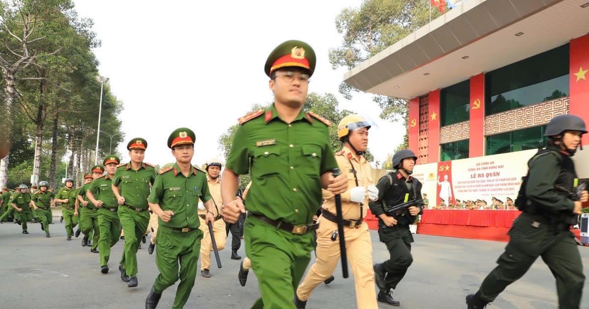 Công an TP Đồng Nai ra quân cao điểm phòng ngừa, xử lý thanh thiếu niên vi phạm pháp luật về giao thông và trật tự công cộng