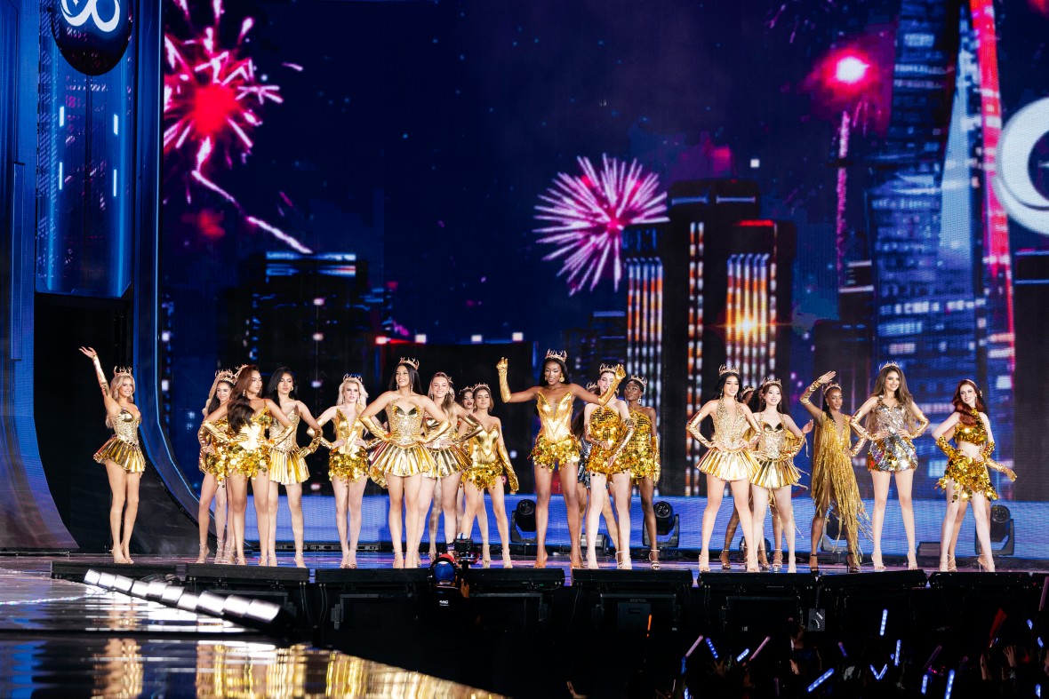 Người đẹp Mỹ đăng quang Miss Cosmo 2025