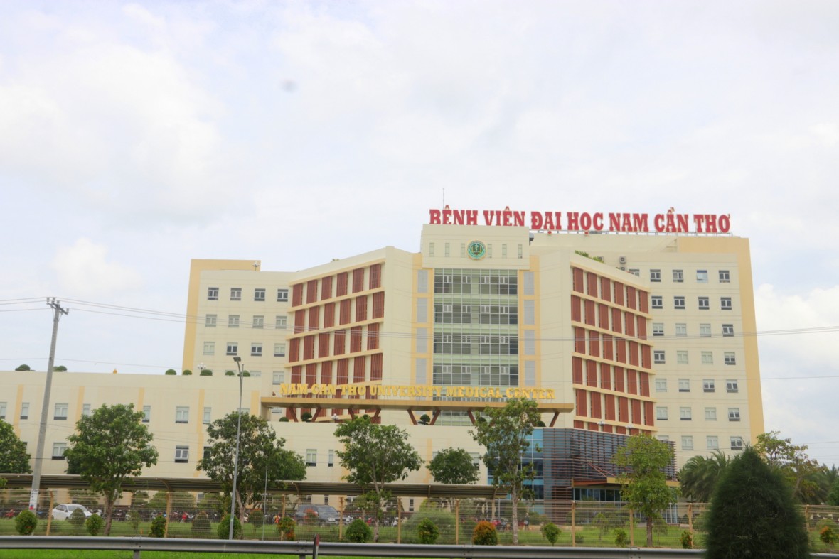 Bệnh viện Đại học Nam Cần Thơ đạt chứng nhận tiêu chuẩn chất lượng AACI Hoa Kỳ Bệnh viện Đại học Nam Cần Thơ đạt chứng nhận tiêu chuẩn chất lượng AACI Hoa Kỳ