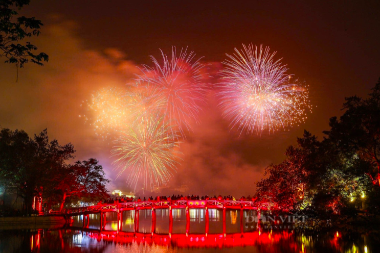 Hà Nội sẽ bắn pháo hoa 30 phút mừng thành công Đại hội XIV của Đảng Hà Nội sẽ bắn pháo hoa 30 phút mừng thành công Đại hội XIV của Đảng