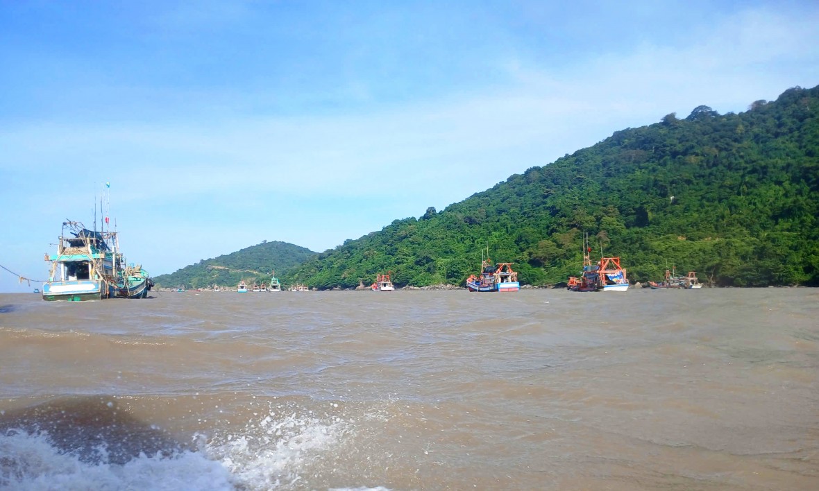 Hạ tầng “mở lối”, Cà Mau quyết tâm thành cực tăng trưởng ở địa đầu cực Nam Tổ quốc Hạ tầng “mở lối”, Cà Mau quyết tâm thành cực tăng trưởng ở địa đầu cực Nam Tổ quốc