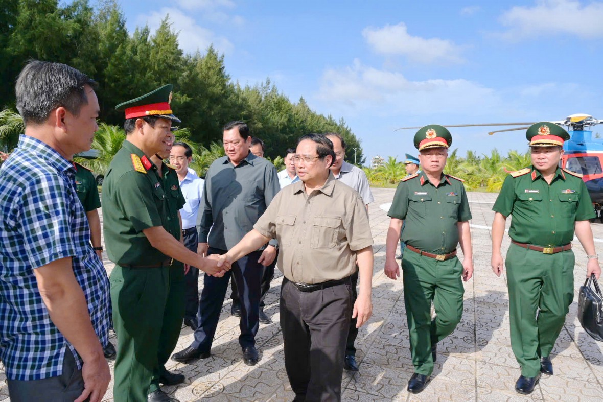Hạ tầng “mở lối”, Cà Mau quyết tâm thành cực tăng trưởng ở địa đầu cực Nam Tổ quốc Hạ tầng “mở lối”, Cà Mau quyết tâm thành cực tăng trưởng ở địa đầu cực Nam Tổ quốc