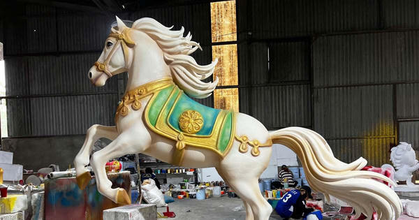 Sắm Tết Bính Ngọ 2026: Người Việt chi 67.700 tỷ đồng trên sàn TMĐT, hàng hóa linh vật Ngựa 'cháy hàng'