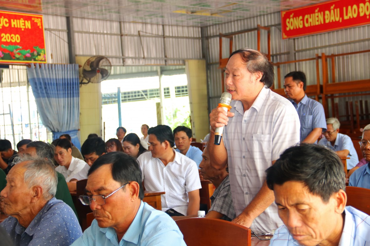 Ứng cử viên ĐBQH tiếp xúc cử tri xã Đá Bạc, lắng nghe kiến nghị của Nhân dân