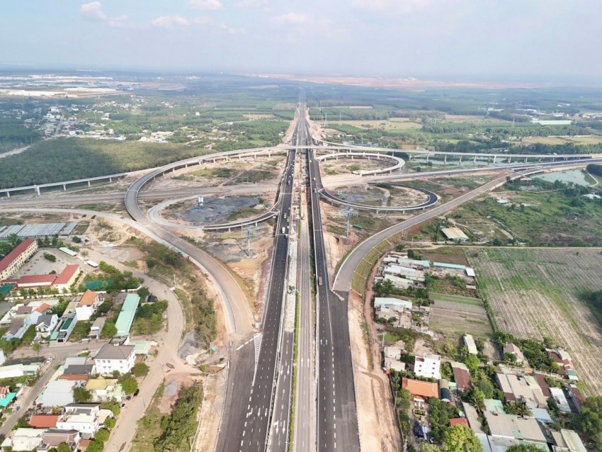 Long Thành cùng đô thị sân bay và loạt cao tốc góp phần kiến tạo động lực tăng trưởng mới