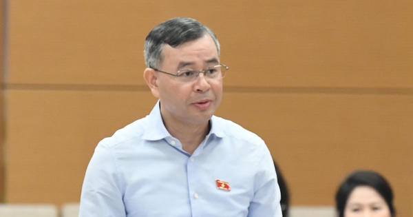 Đề xuất giao Chính phủ quyết định ngưỡng doanh thu miễn thuế cho hộ kinh doanh