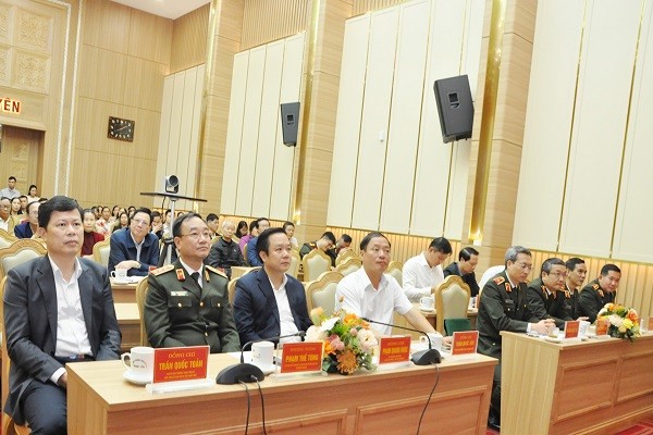 Đại tướng Lương Tam Quang tiếp xúc giữa cử tri với người ứng cử đại biểu Quốc hội tại Hưng Yên Đại tướng Lương Tam Quang tiếp xúc giữa cử tri với người ứng cử đại biểu Quốc hội tại Hưng Yên