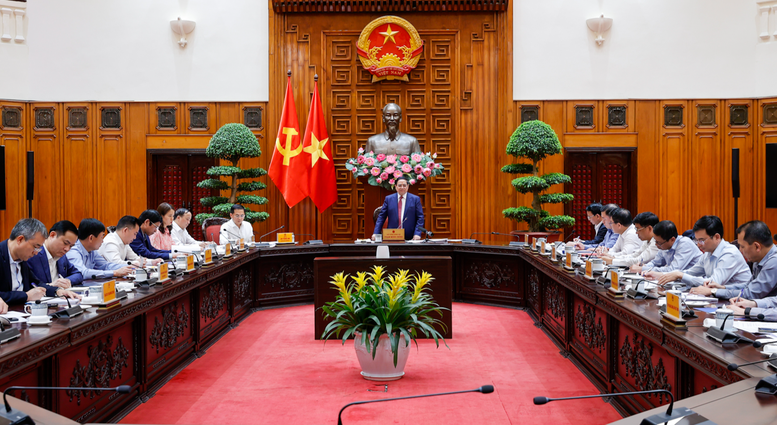 Thủ tướng nêu 6 mục tiêu bảo đảm an ninh năng lượng, xăng dầu