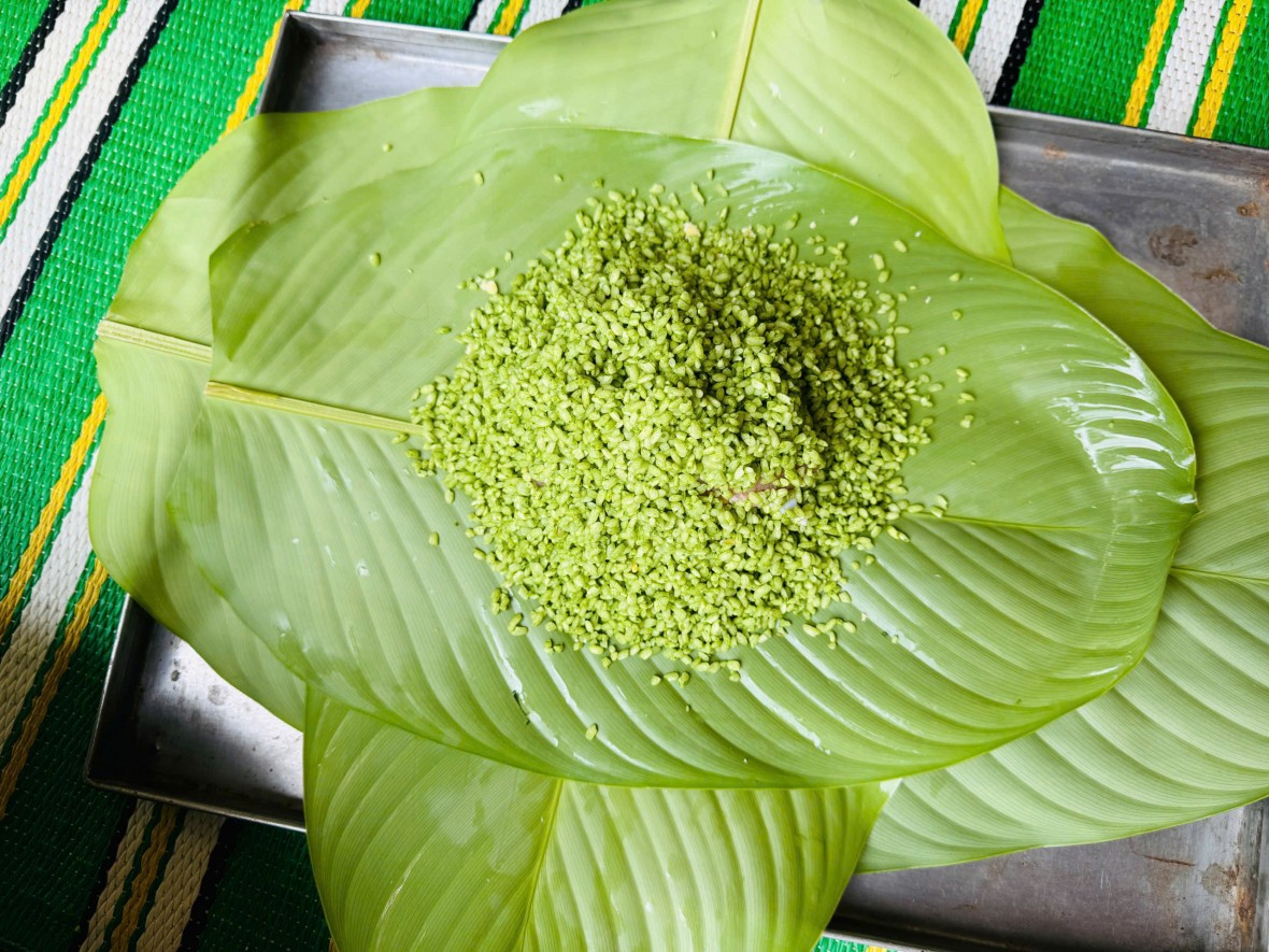 Gói bánh chưng ngày Tết - Nét đẹp văn hoá gìn giữ cho thế hệ mai sau Gói bánh chưng ngày Tết - Nét đẹp văn hoá gìn giữ cho thế hệ mai sau