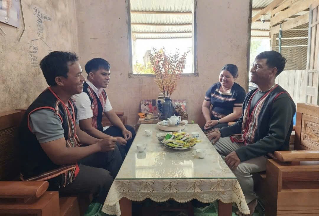 Tổ hòa giải ở vùng cao Quảng Ngãi: “Tháo ngòi nổ” mâu thuẫn từ cơ sở Tổ hòa giải ở vùng cao Quảng Ngãi: “Tháo ngòi nổ” mâu thuẫn từ cơ sở