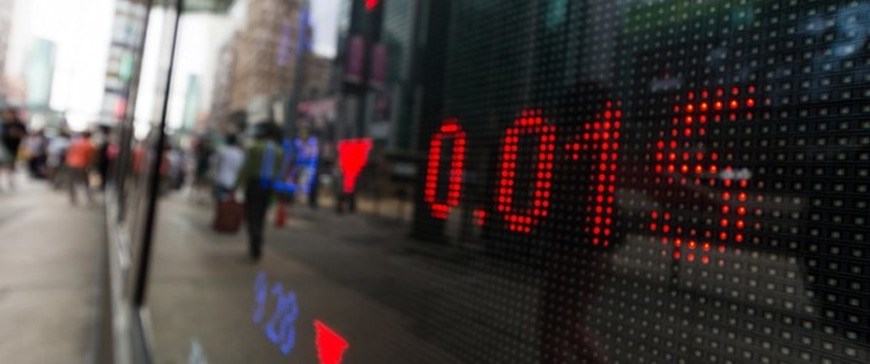 Giá xăng dầu hôm nay 16-3: Dầu trượt khỏi mốc 100 USD/thùng