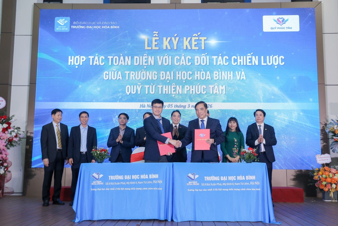 Trường Đại học Hòa Bình: Trao Quyết định bổ nhiệm Hiệu trưởng và ký kết hợp tác với các đối tác chiến lược