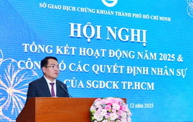 &Ocirc;ng Trịnh Sơn Hồng, quyền Chủ tịch Hội đồng quản trị Sở Giao dịch chứng kho&aacute;n TP HCM. Ảnh:&nbsp;HoSE