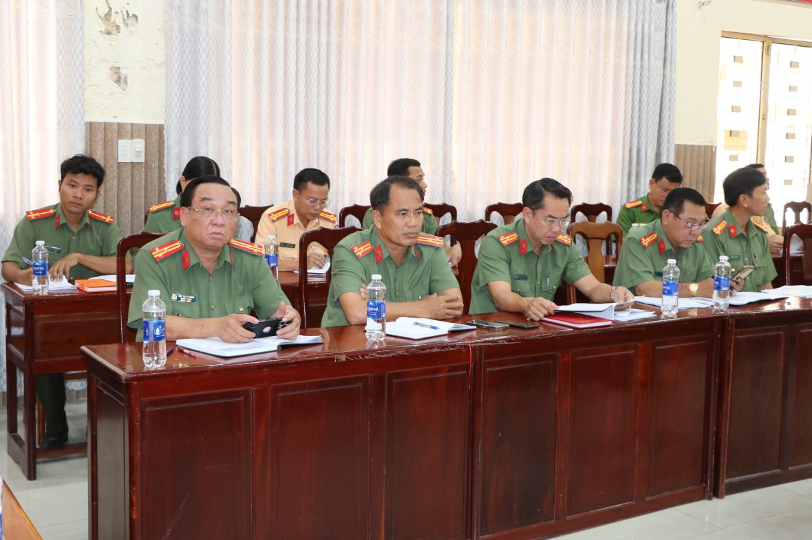 Công an tỉnh An Giang đề xuất phương án cắt giảm, đơn giản hóa thủ tục hành chính