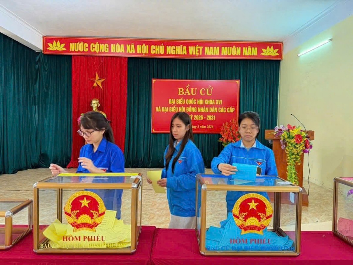 Quảng Ninh rộn ràng ngày hội toàn dân đi bầu cử