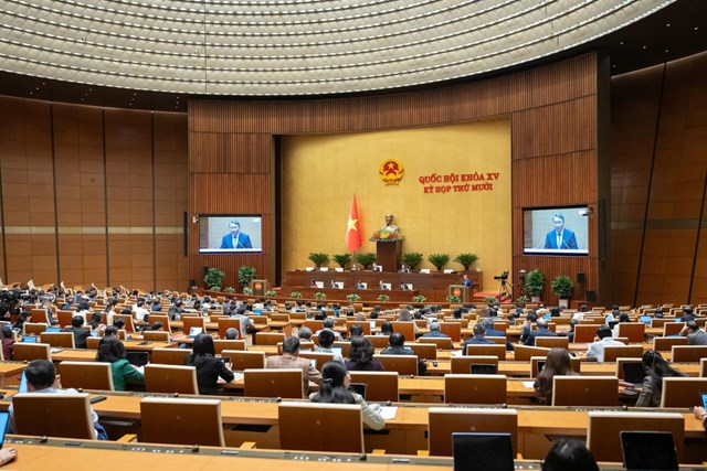 Quang cảnh phi&ecirc;n họp ng&agrave;y 9/12.