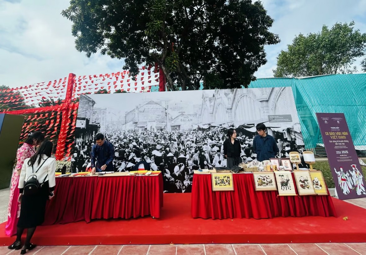Trưng bày diễn ra từ ngày 23/12/2025 đến 15/1/2026. (Ảnh:Thùy Dương)
