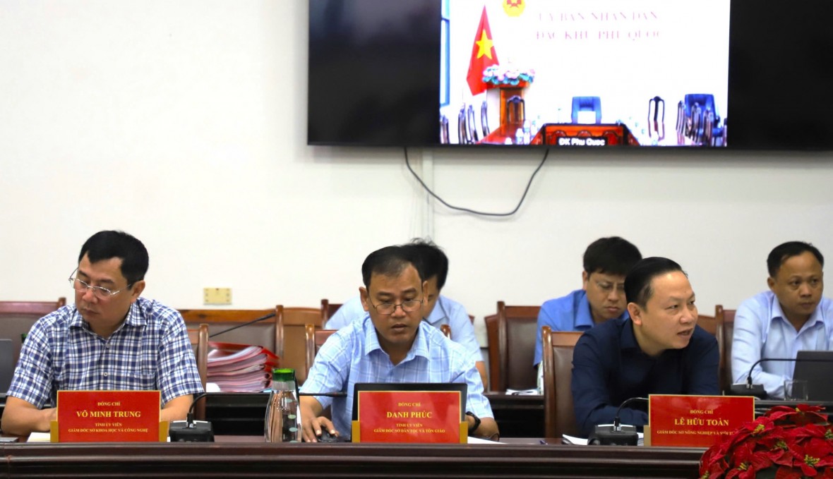 An Giang họp chuyên đề thông qua nhiều nội dung quan trọng về kinh tế - xã hội năm 2026