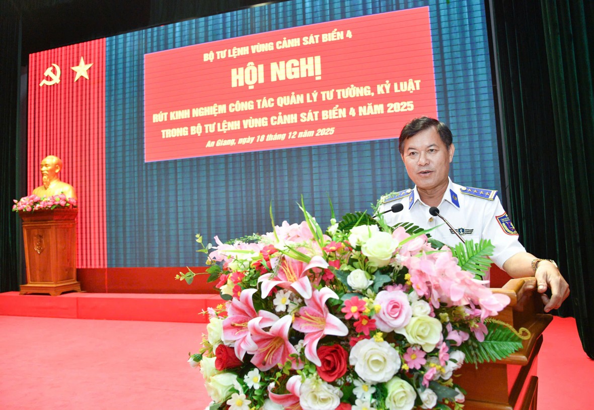 BTL Vùng Cảnh sát biển 4 vững mạnh về chính trị tư tưởng, giữ nghiêm kỷ luật, hoàn thành xuất sắc mọi nhiệm vụ BTL Vùng Cảnh sát biển 4 vững mạnh về chính trị tư tưởng, giữ nghiêm kỷ luật, hoàn thành xuất sắc mọi nhiệm vụ