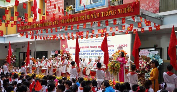 Đề xuất kéo dài kỳ nghỉ Quốc khánh 2/9 lên 4 ngày để người lao động đưa con tựu trường