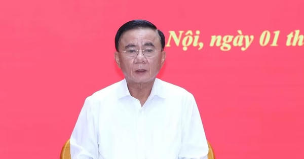 Quy định mới về trách nhiệm của đảng viên đang công tác đối với tổ chức đảng và nhân dân nơi cư trú