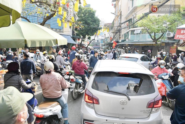 Phố Gia Ngư &ugrave;n tắc cục bộ