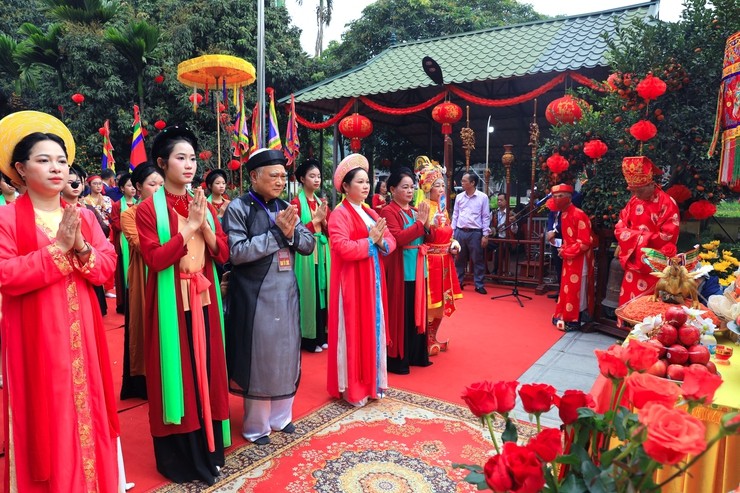 “Hội hát Chèo Tàu Tổng Gối” là di sản văn hóa phi vật thể quốc gia “Hội hát Chèo Tàu Tổng Gối” là di sản văn hóa phi vật thể quốc gia