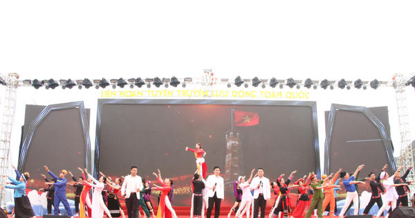 Tổng duyệt chương trình khai mạc Liên hoan Tuyên truyền lưu động toàn quốc tại Quảng Ninh