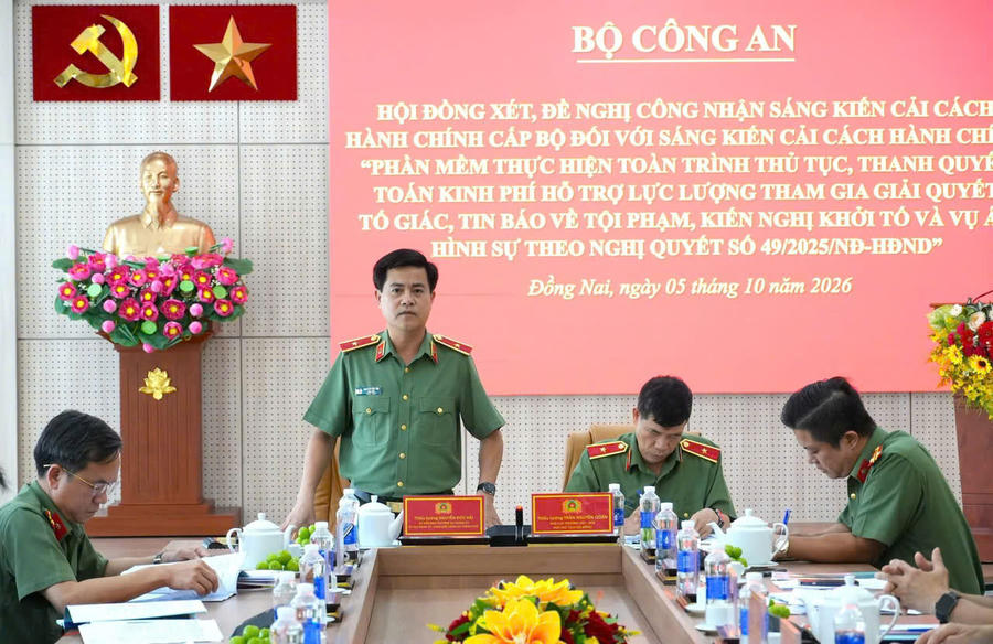 Thiếu tướng Nguyễn Đức Hải, Ủy viên Ban Thường vụ Thành ủy, Bí thư Đảng ủy, Giám đốc Công an TP Đồng Nai phát biểu.